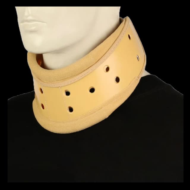 گردن بند طبی سخت آدور مدل 110031